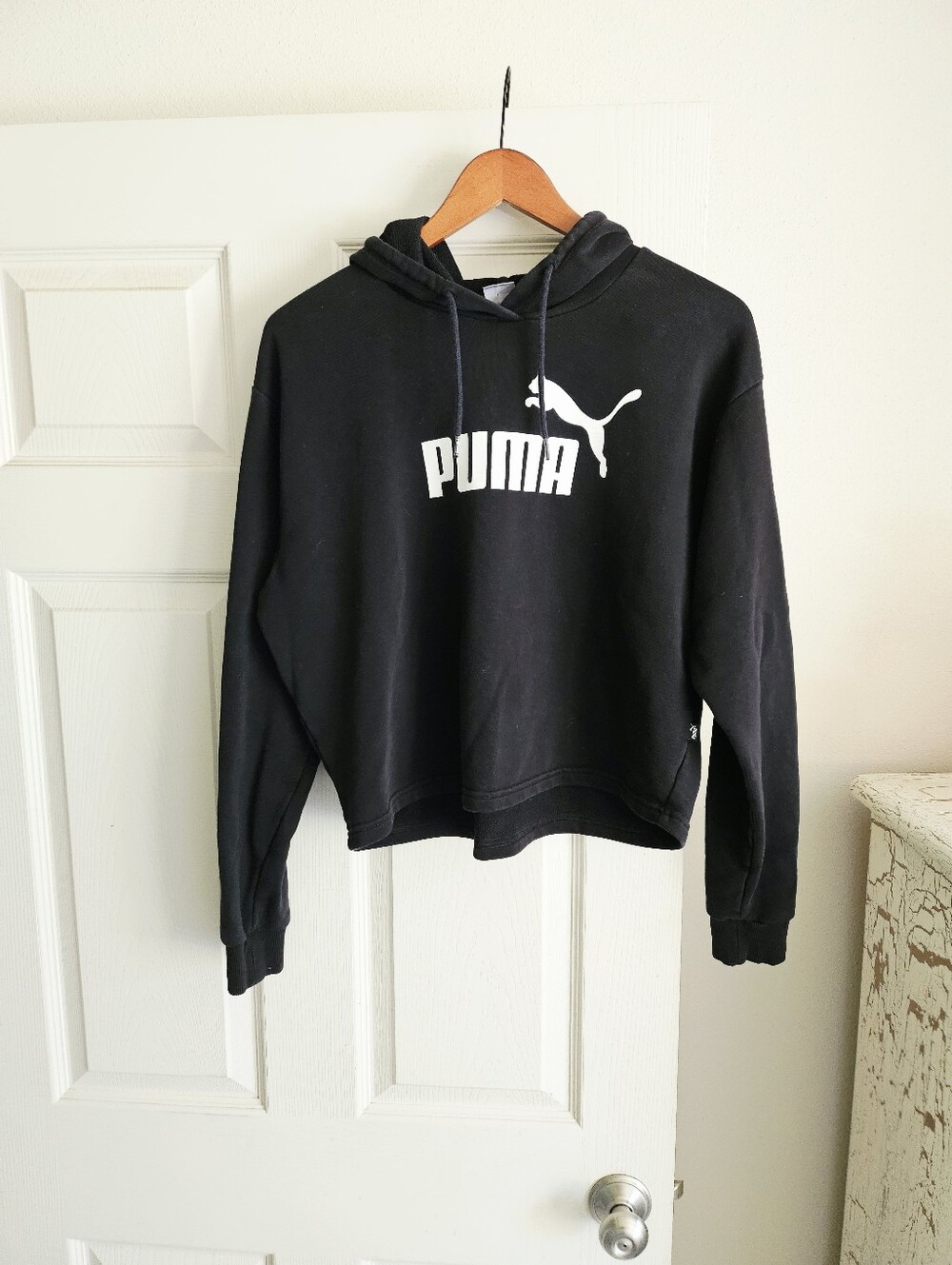 Puma L Sweatshirt Hoodie Black Excellent Used Condition